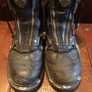 HD riding boots—-rare find, not made anymore